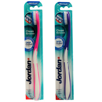 Зубна щітка Jordan Clean Вetween для чутливих зубів та ясен (середня) - купити в інтернет-магазині Юнимед